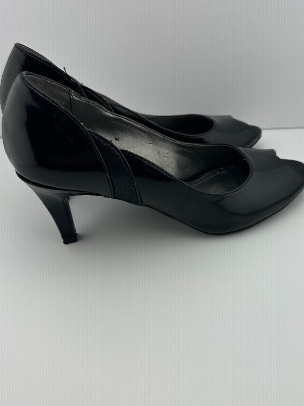 MOOTSIES TOOTSIES BLACK HIGH GLOSS PATENT PEEP-TOE KITTEN HEEL PUMPS SIZE 7M - Picture 6 of 12